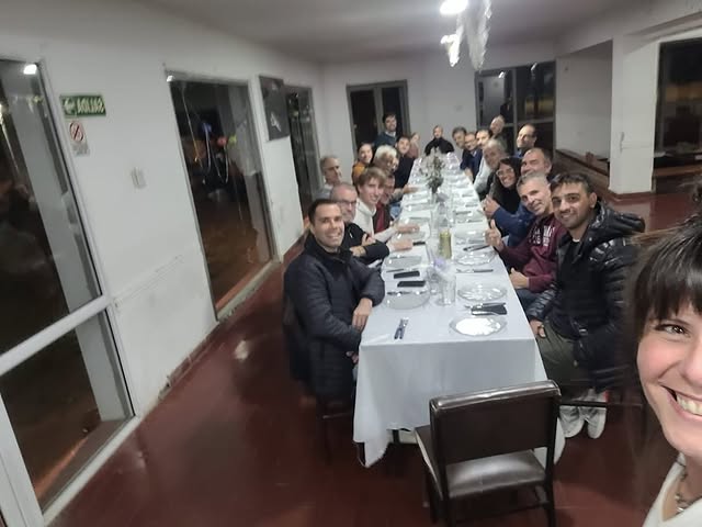 Cenas de camaradería